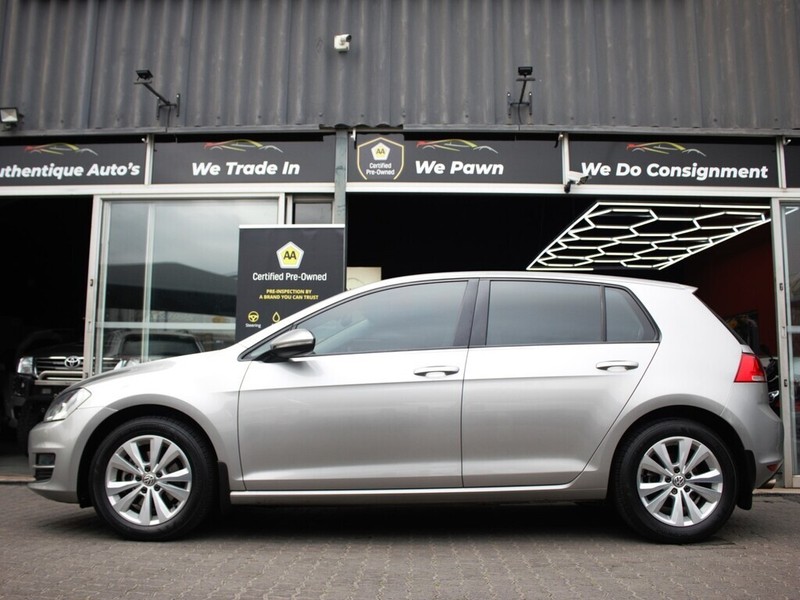 Volkswagen Golf - Authentique Autos - Image 2
