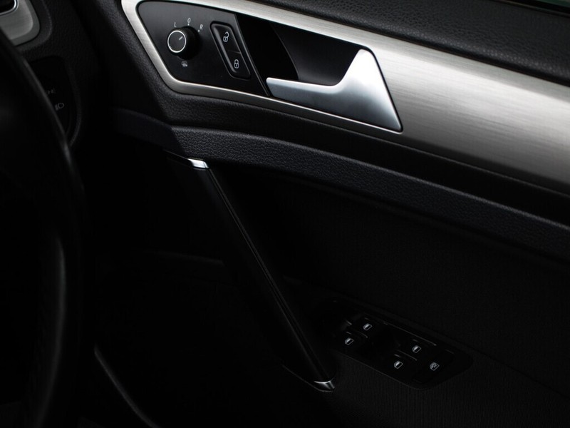 Volkswagen Golf - Authentique Autos - Image 14