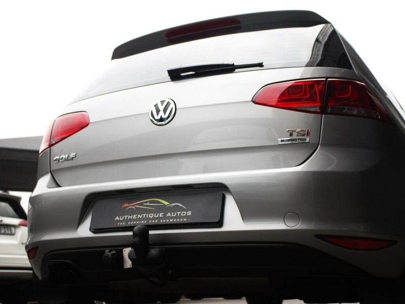 Volkswagen Golf - Authentique Autos - Image 4