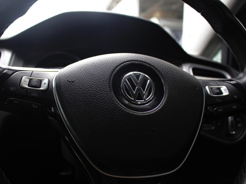 Volkswagen Golf - Authentique Autos - Image 12