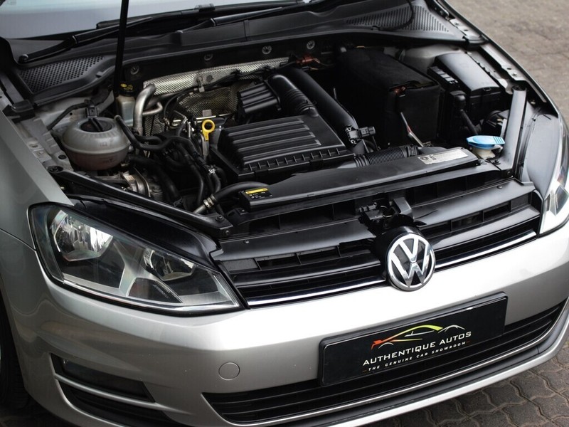 Volkswagen Golf - Authentique Autos - Image 15