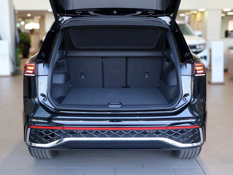 Volkswagen Tiguan - Hatfield VW Melrose Arch - Image 7