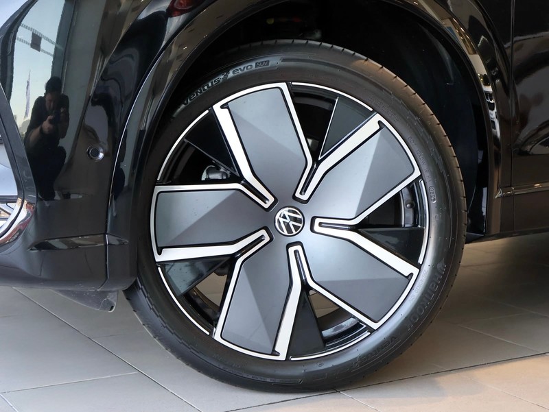 Volkswagen Tiguan - Hatfield VW Melrose Arch - Image 3