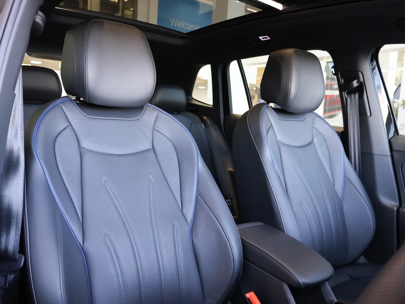 Volkswagen Tiguan - Hatfield VW Melrose Arch - Image 18