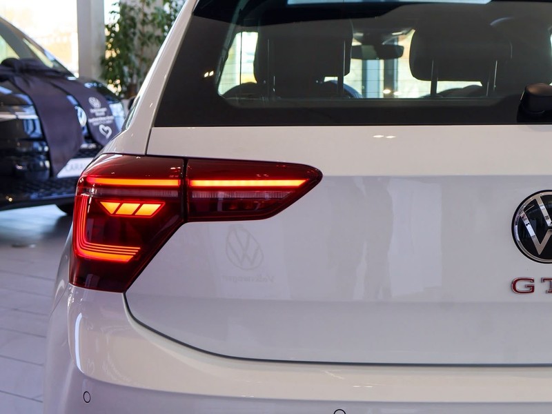 Volkswagen Polo - Hatfield VW Rivonia - Image 9