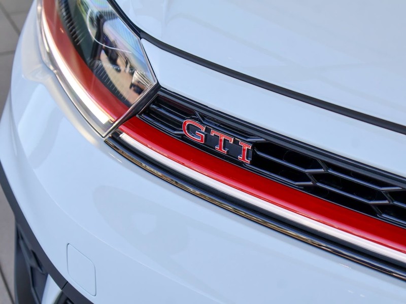 Volkswagen Polo - Hatfield VW Rivonia - Image 11