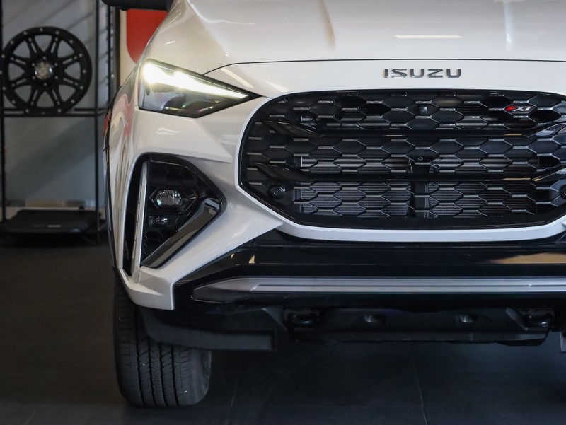 Isuzu MU-X - Isuzu Woodmead - Image 2