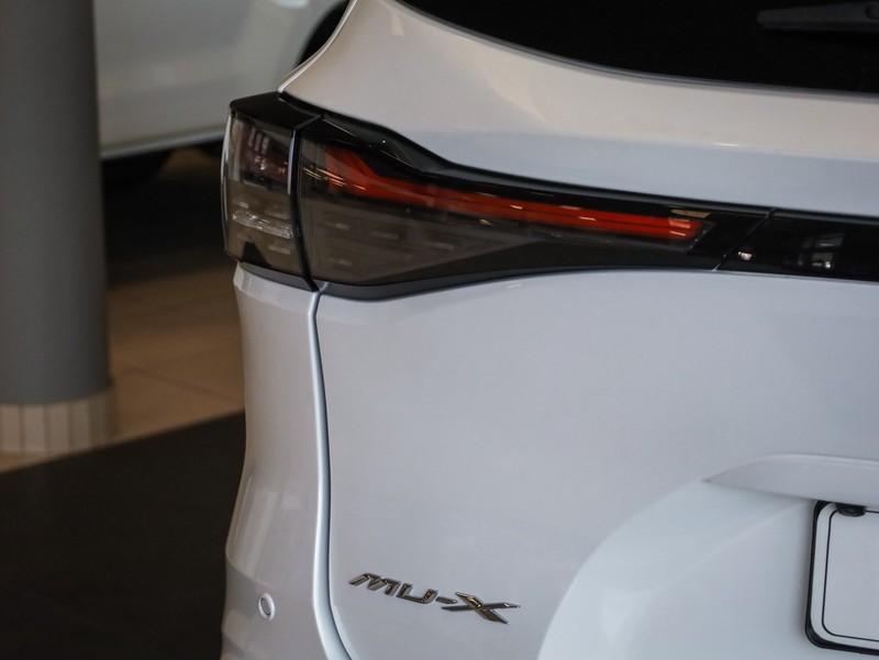 Isuzu MU-X - Isuzu Woodmead - Image 10
