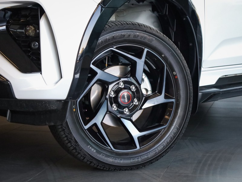 Isuzu MU-X - Isuzu Woodmead - Image 5