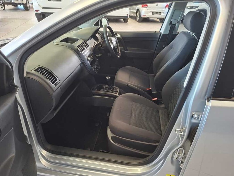 Volkswagen Polo - Cargen Auto - Image 8