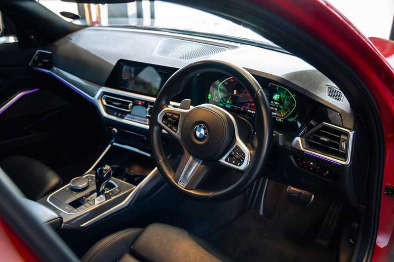 BMW 3 Series - Bruma Nissan - Image 10