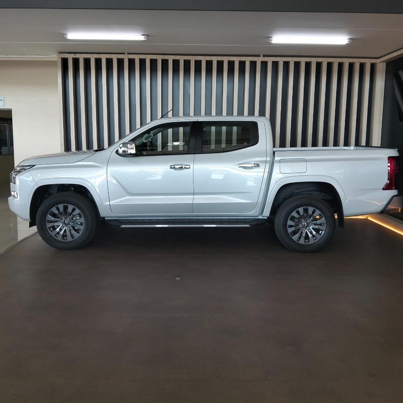 Mitsubishi Next-Gen Triton GLS - Suzuki Vereeniging - Image 3