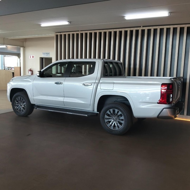 Mitsubishi Next-Gen Triton GLS - Suzuki Vereeniging - Image 4