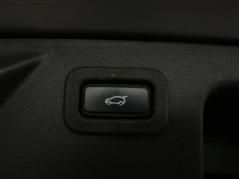 Land Rover Discovery - Thorp Tableview - Image 16