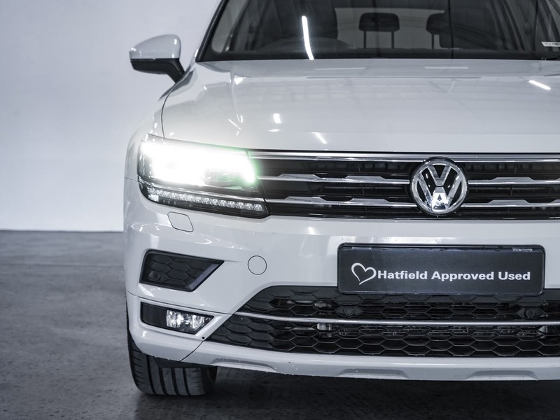 Volkswagen Tiguan Allspace - Chery Waterfall - Image 6