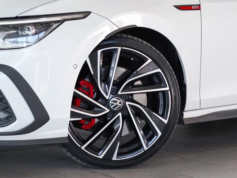 Volkswagen Golf - Hatfield VW Bryanston - Image 2
