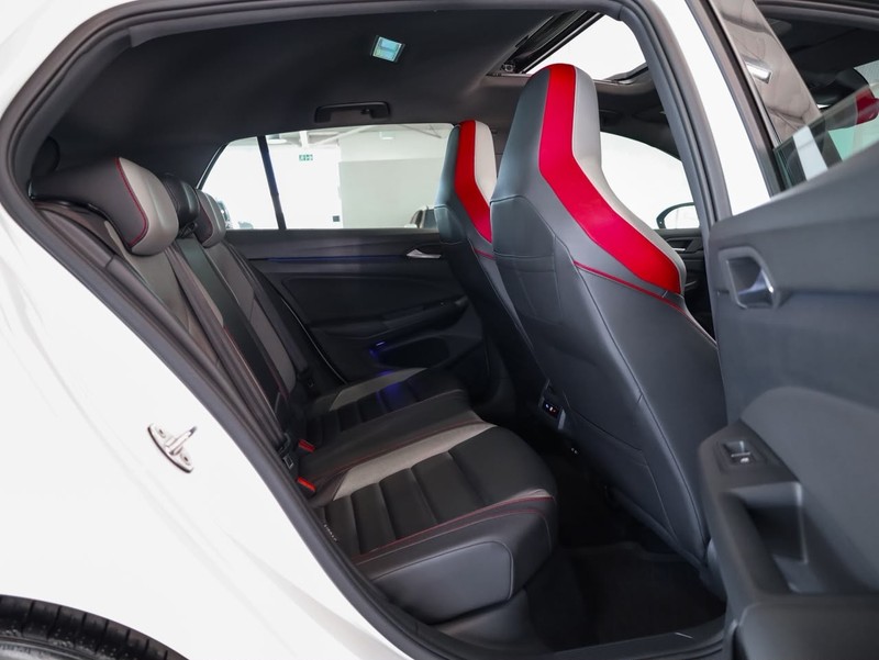 Volkswagen Golf - Hatfield VW Bryanston - Image 16