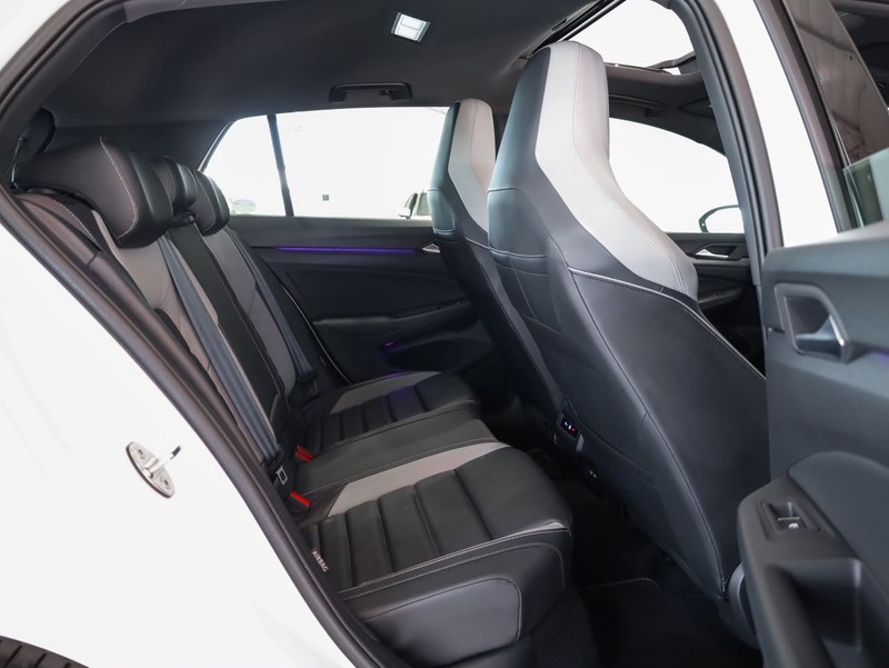 Volkswagen Golf - Hatfield VW Bryanston - Image 19