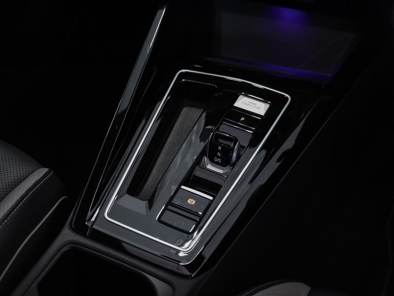 Volkswagen Golf - Hatfield VW Bryanston - Image 23
