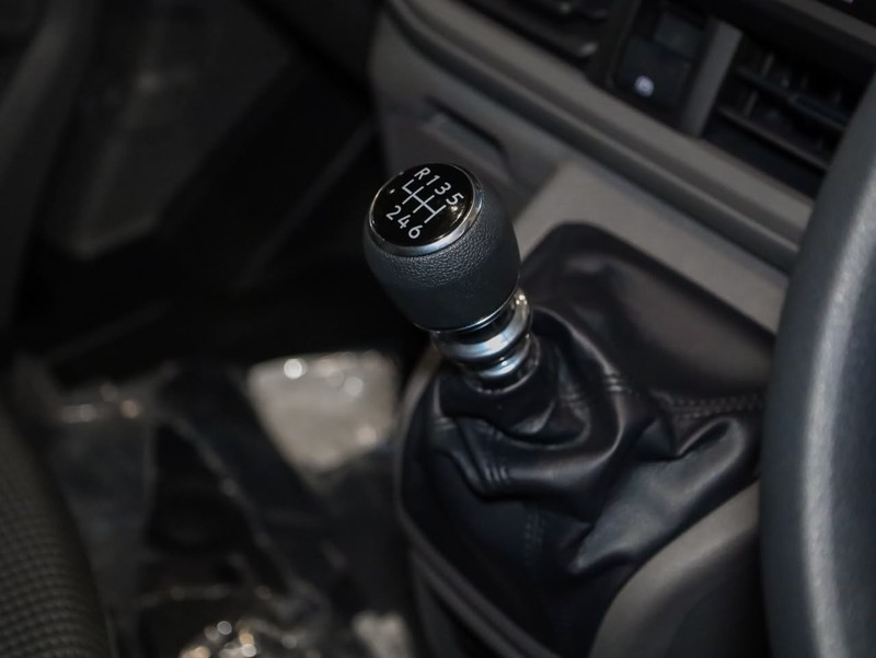Volkswagen Transporter - Hatfield VW Bryanston - Image 7