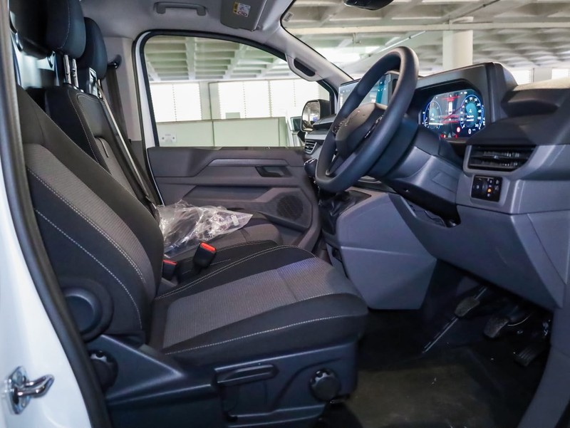 Volkswagen Transporter - Hatfield VW Bryanston - Image 10