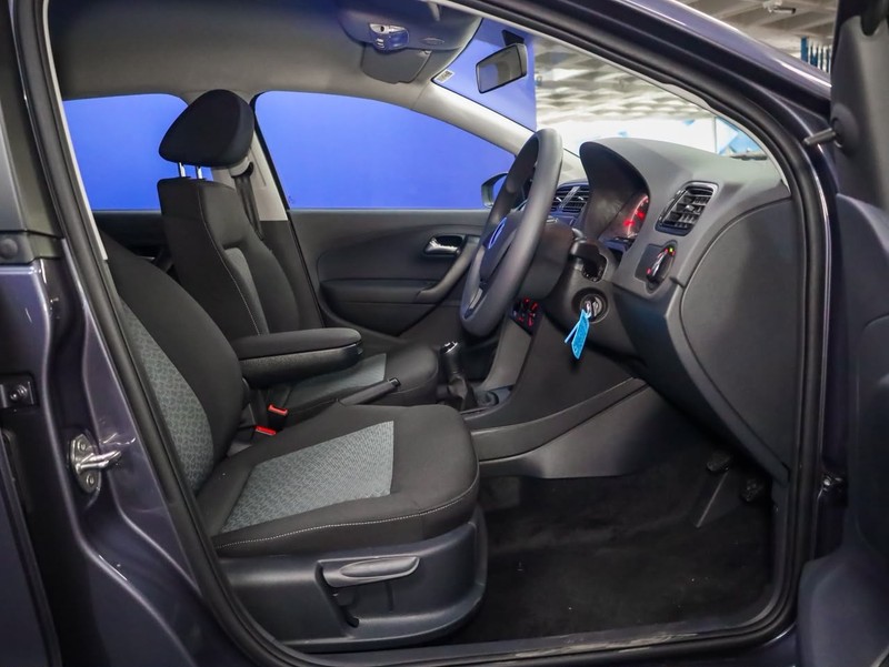 Volkswagen Polo Vivo - Hatfield VW Bryanston - Image 9