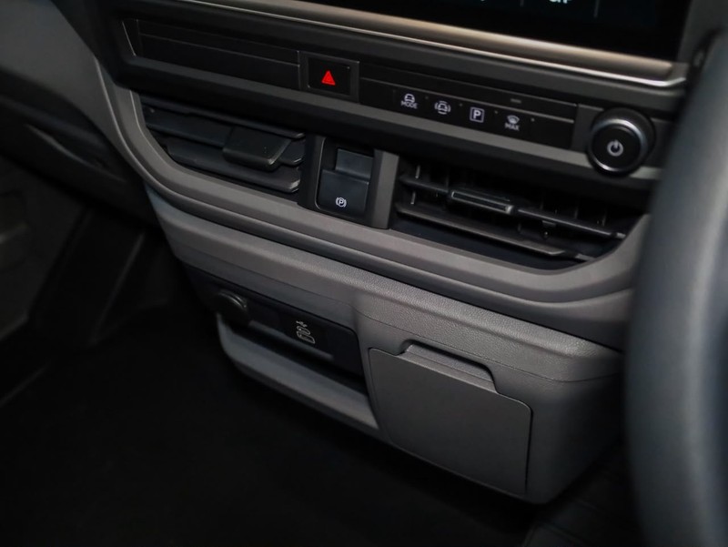 Volkswagen Transporter - Hatfield VW Bryanston - Image 15
