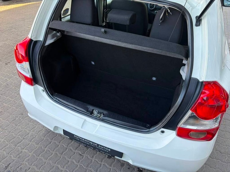 Toyota Etios - Authentique Autos - Image 5