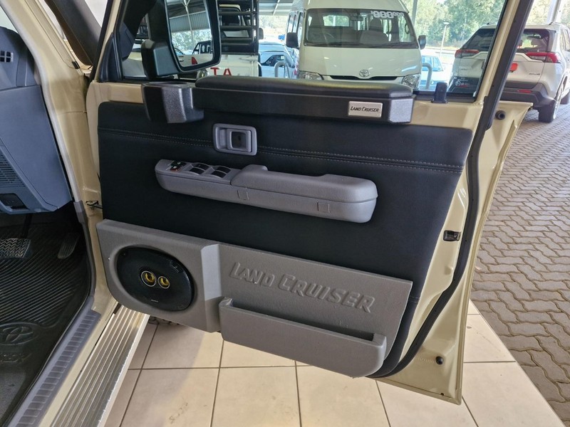 Toyota Land Cruiser - Vaal Toyota Sasolburg - Image 13