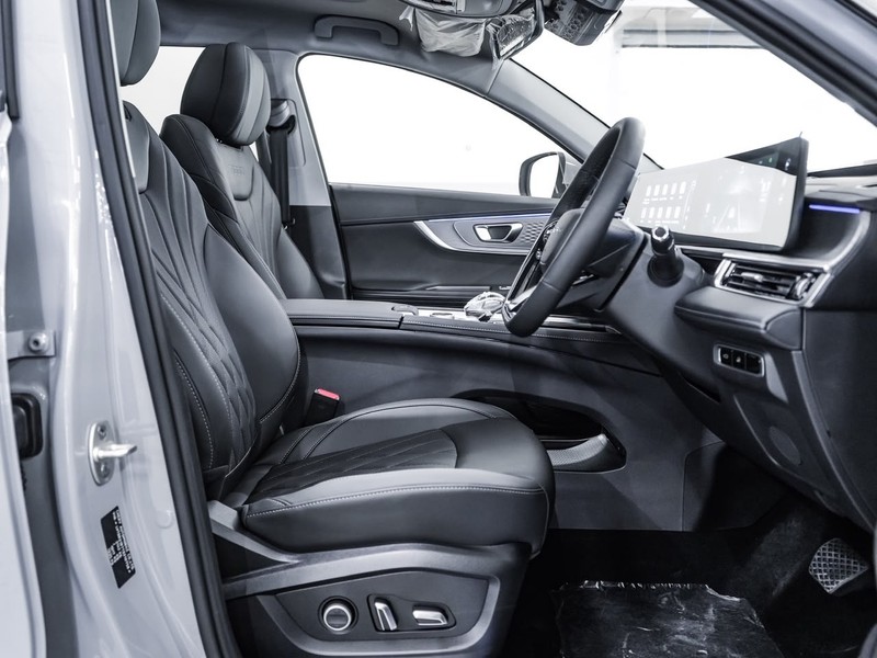 Chery Tiggo 8 Pro - Chery Waterfall - Image 11