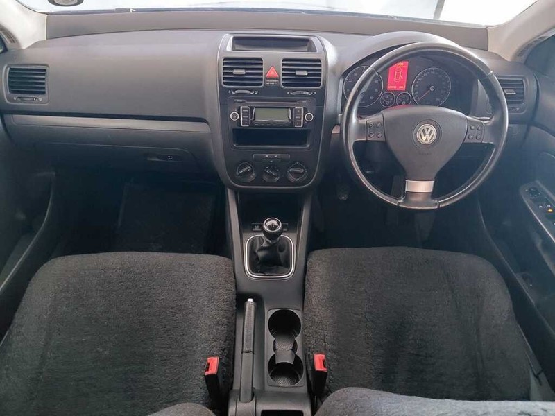 Volkswagen Jetta - Stiaan Autos (Pty) Ltd - Image 10