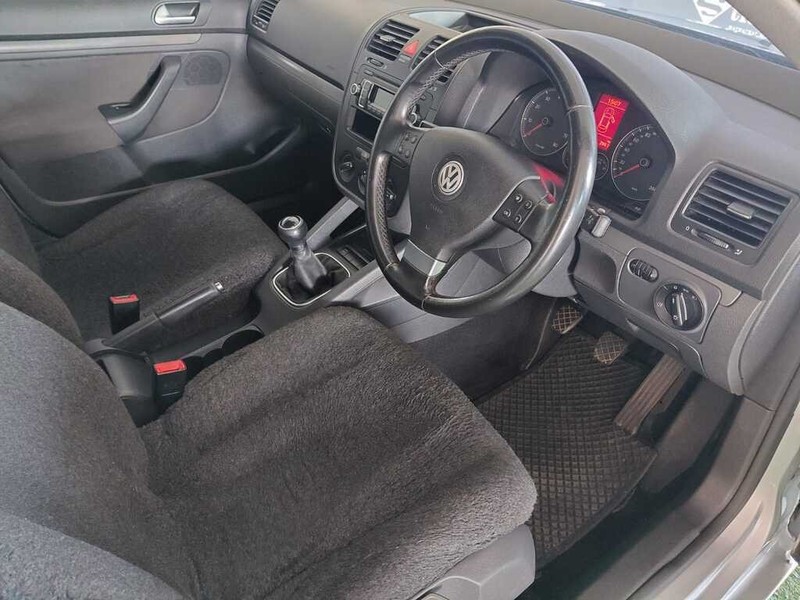 Volkswagen Jetta - Stiaan Autos (Pty) Ltd - Image 7