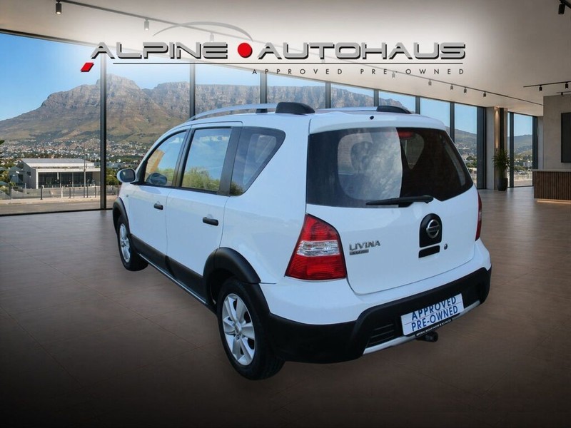 Nissan Livina - Alpine Autohaus - Image 13