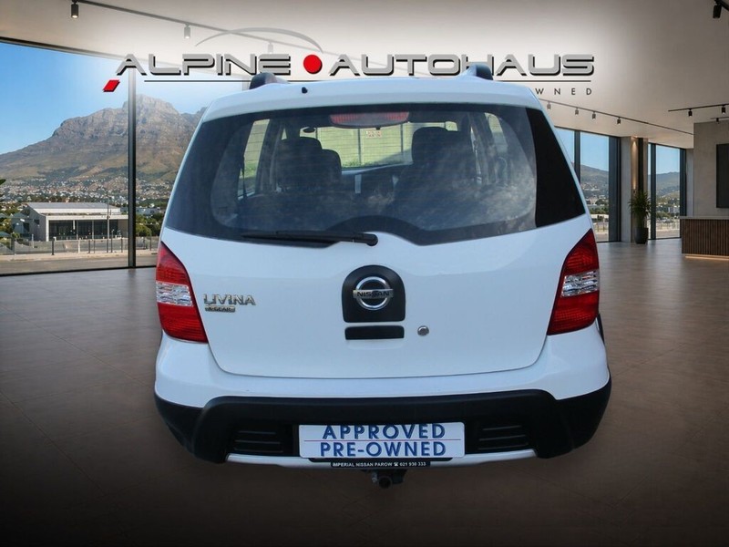 Nissan Livina - Alpine Autohaus - Image 14
