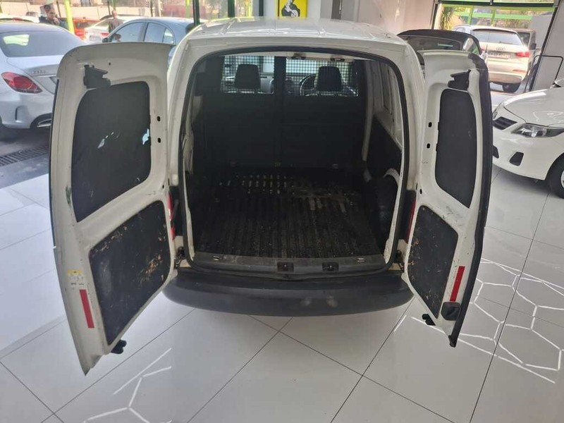 Volkswagen Caddy - Melrose Auto - Image 7