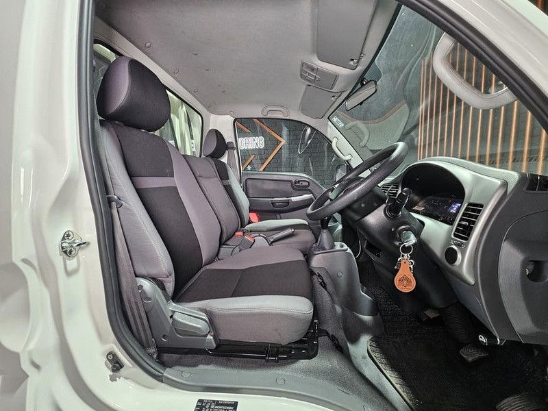 Kia K 2700 - Mit Mak Motors - Image 9