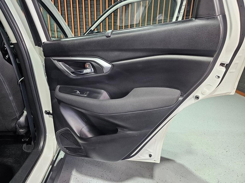 Toyota Urban Cruiser - Mit Mak Motors - Image 20