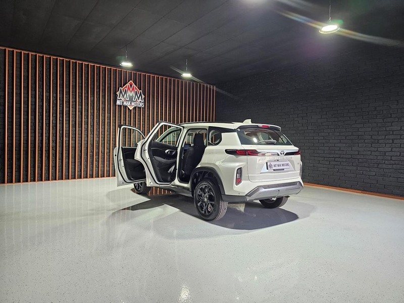 Toyota Urban Cruiser - Mit Mak Motors - Image 24