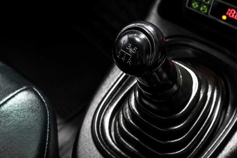 Toyota Hilux - Bluebird Motors - Image 12