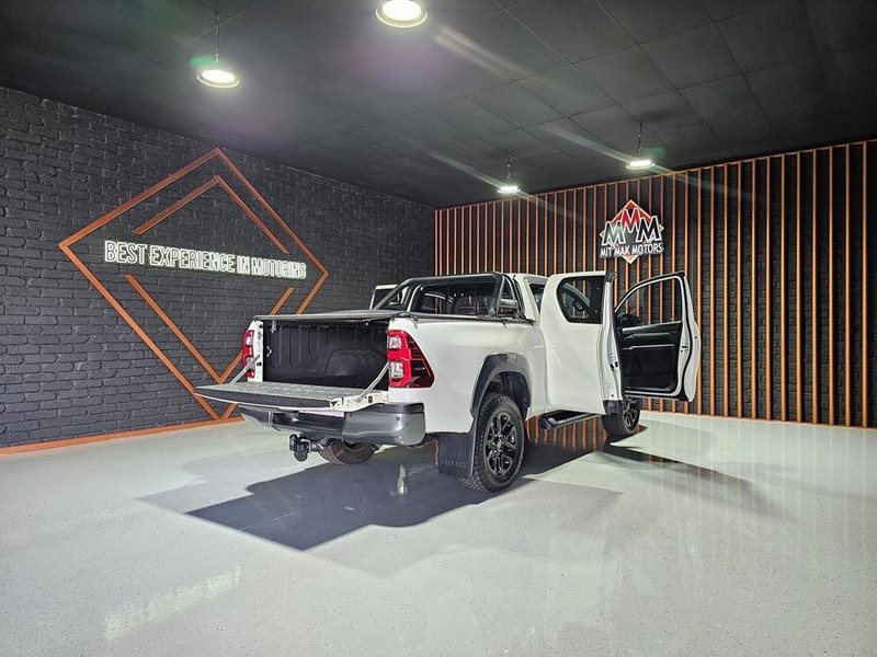 Toyota Hilux - Mit Mak Motors - Image 25