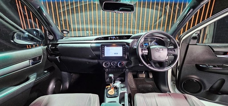 Toyota Hilux - Mit Mak Motors - Image 22