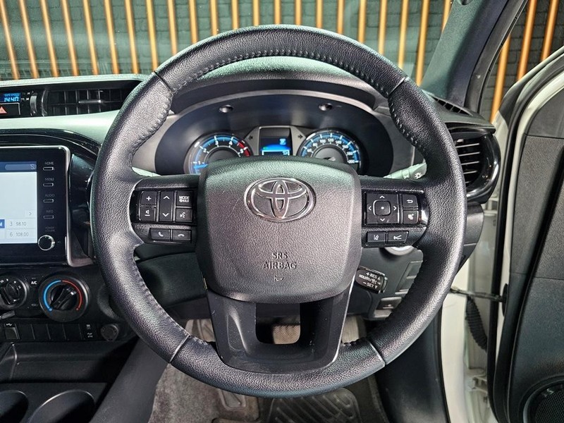 Toyota Hilux - Mit Mak Motors - Image 11