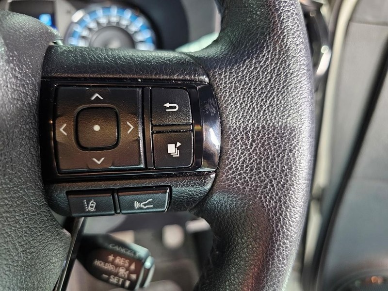 Toyota Hilux - Mit Mak Motors - Image 17