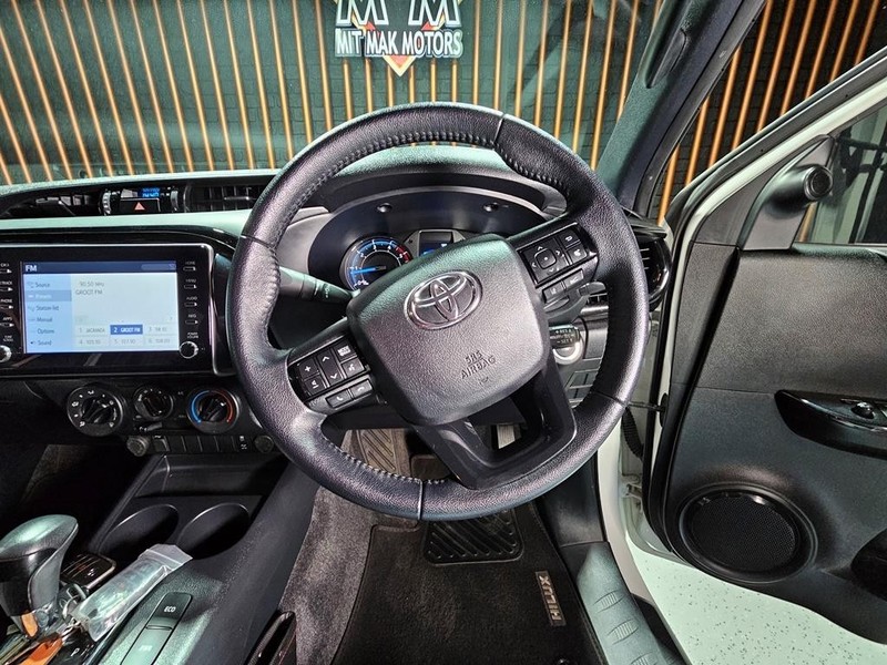 Toyota Hilux - Mit Mak Motors - Image 19