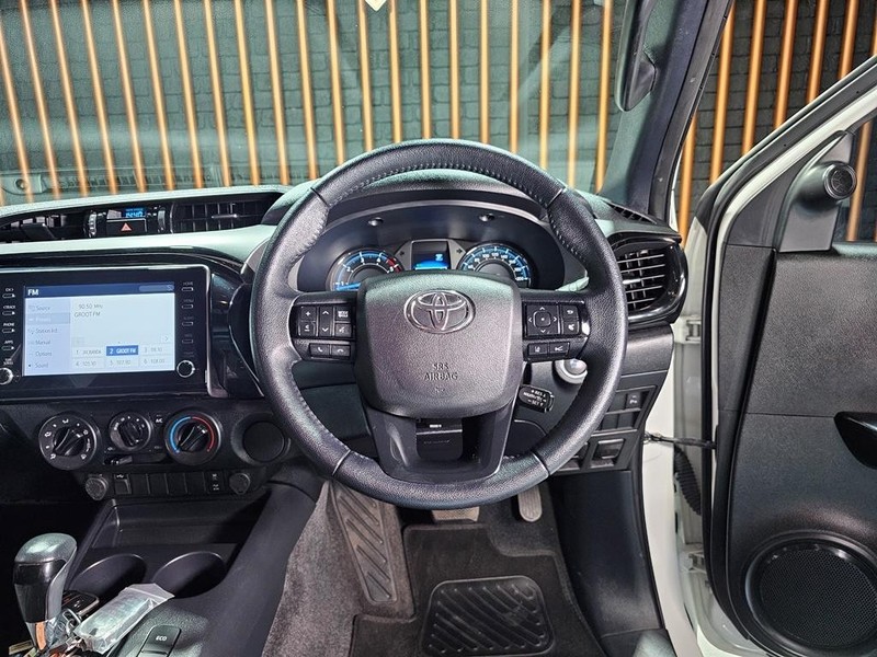 Toyota Hilux - Mit Mak Motors - Image 10