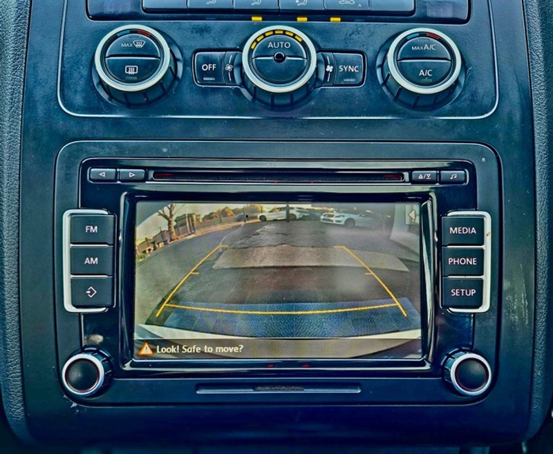 Volkswagen Touran - Parkview Auto Vereeniging - Image 21