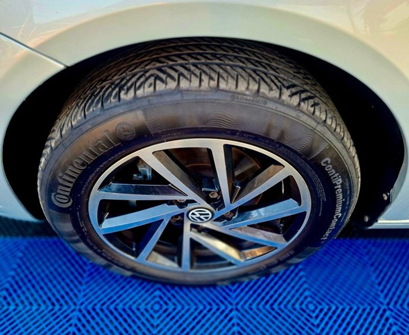 Volkswagen Touran - Parkview Auto Vereeniging - Image 6