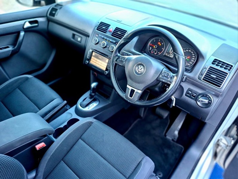 Volkswagen Touran - Parkview Auto Vereeniging - Image 15