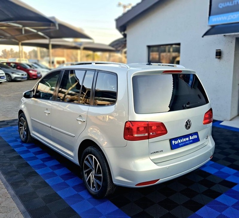 Volkswagen Touran - Parkview Auto Vereeniging - Image 10