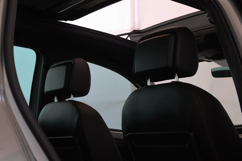 Volkswagen Tiguan - Audi Centre Hatfield - Image 17